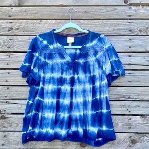 Knox Rose Blue w/ White Tie Dye Top. Size XXL.